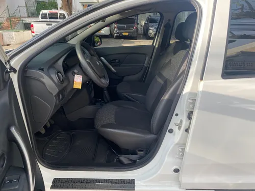 Renault Logan 1.6 Authentique / Life