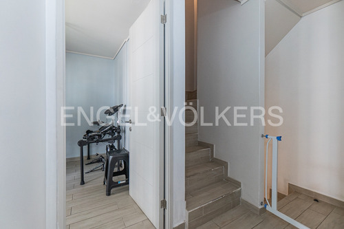 Triplex Con Patio 2 Estacionamientos