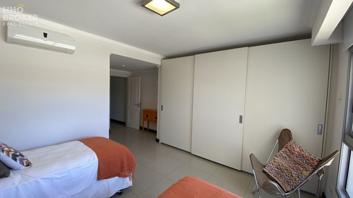 Imagen 28 de 29 de Departamento En Venta Torre Lobos. - Punta Del Este Brava