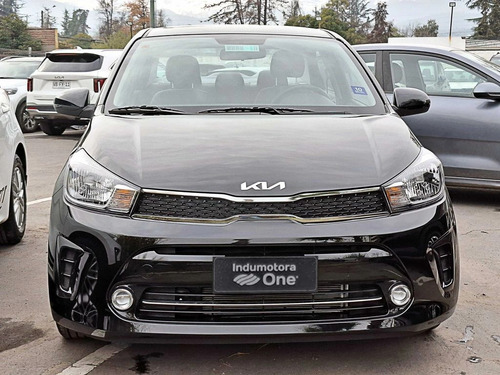 Kia Soluto 2025