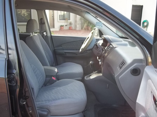 Imagen 4 de 4 de Hyundai Tucson 2005