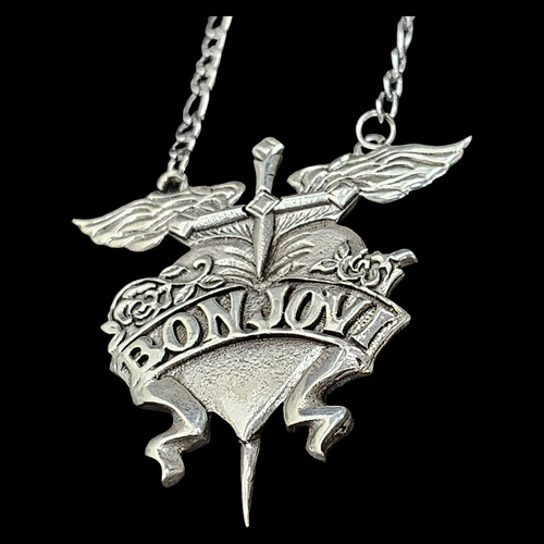 Dije Bon Jovi En Plata 5 X 4 Cm 13 Gr Y Cadena Acero Art 575