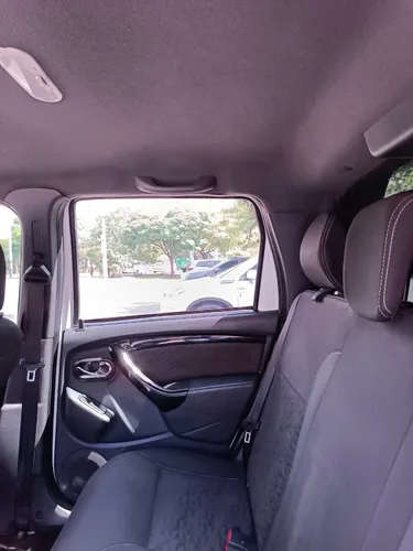 Renault Duster Oroch 2.0 Intens 4X4
