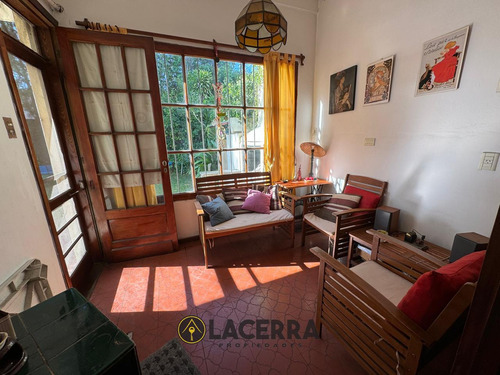 Casa En Venta 4 Amb En Villa Ballester Zona Holters
