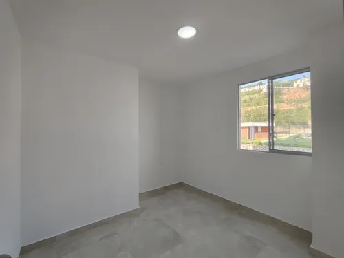 Apartamento En Arriendo En La Floresta. Cod A30656