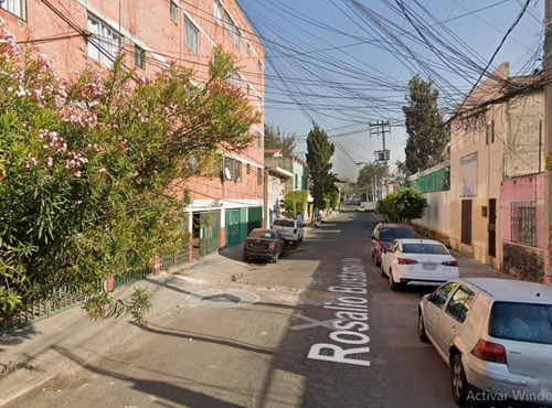 ¡¡¡ Cómodo Departamento !!!