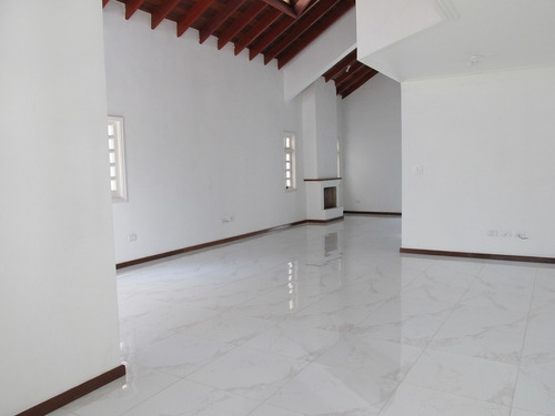 Imagem 2 de 14 de Excelente Casa Alphaville Residencial 11 Venda