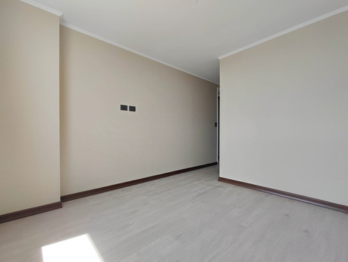 Edificio Carlos Silva Vildósola (1 Est. 1 Bod.) Vista Nort
