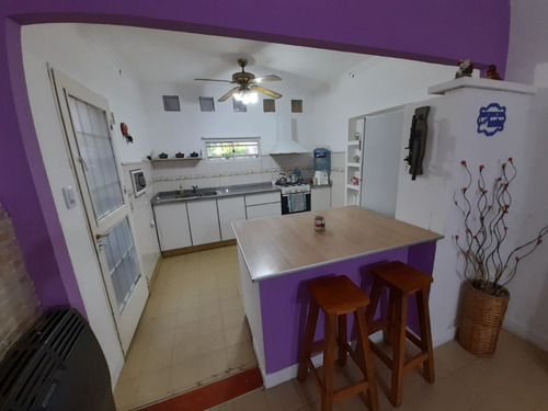 Imagen 10 de 29 de Villa Rosas Casa + Depto Sobre Gran Lote En Venta