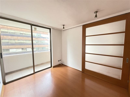 Departamento En Venta De 1 Dorm. En Providencia