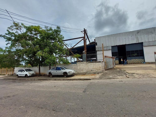 Imagen 3 de 13 de Alquiler Galpón Puerto Cabello (2.000 Metros)