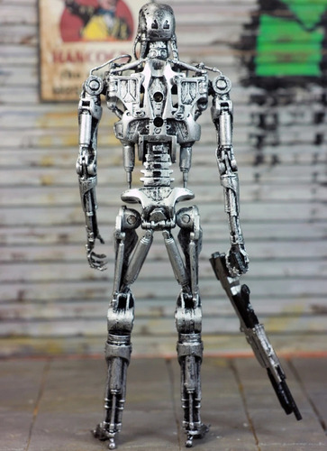 ! Boneco De Ação Neca Terminator 2 T-800 Endoskeleton Arnold