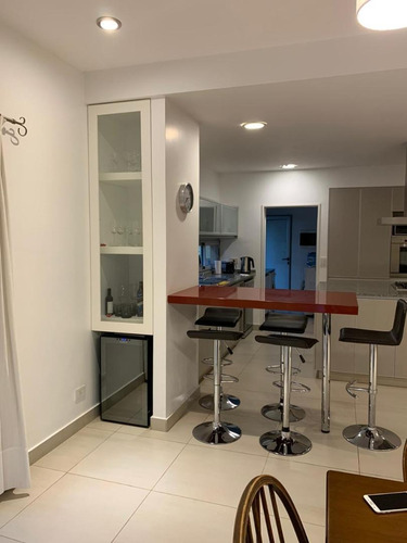 Casa En Venta, 4 Habitaciones. Haras Santa Maria