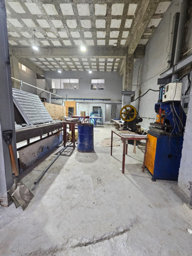 Nave Industrial En Ensanche La Fé Santo Domingo De Guzmán