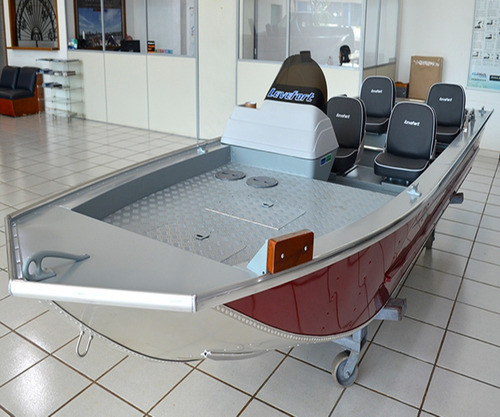 Imagem 2 de 8 de Lancha De Alumínio Apolus 500 Tracker + Motor 50 Hp Mercury