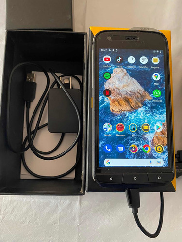 Celular Cat S61 Con Cámara Térmica, Uso Rudo. (Usado)