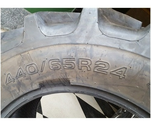 Imagen 4 de 10 de Cubiertas Agrícolas Tianli Ag-r 440 65r24