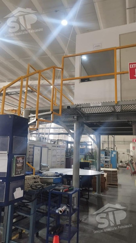 Renta Nave Industrial En Parque Ramos Arizpe Con Grua Viajera