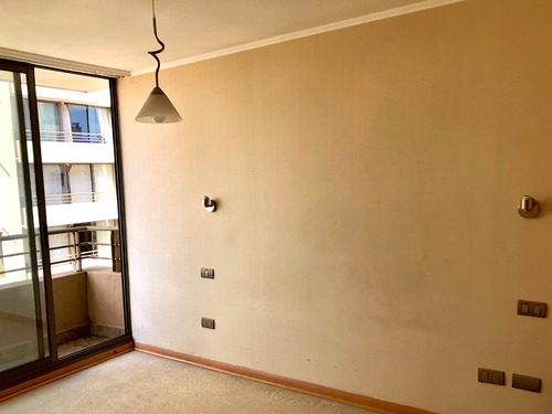 Dueño Arrienda Departamento A Pasos De Udec, Piso 17.