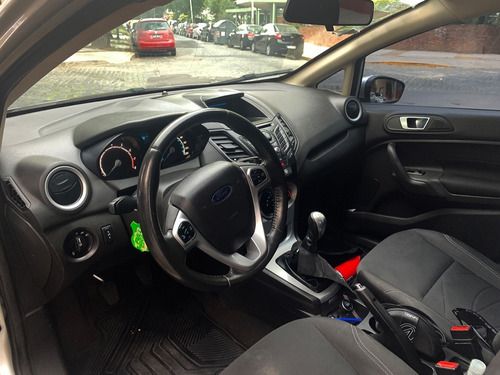 Ford Fiesta 1.6 Se Plus 4 Puertas En Excelente Estado!