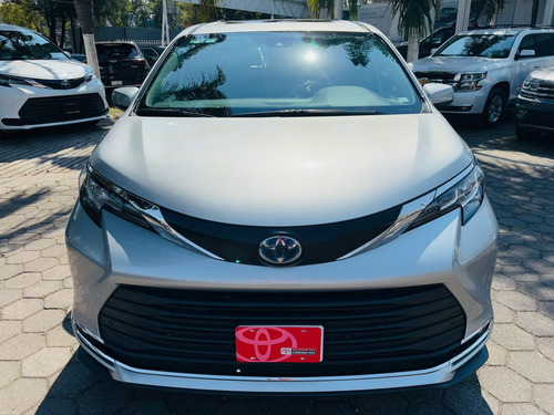 Toyota Sienna 3.5 Xle Piel At
