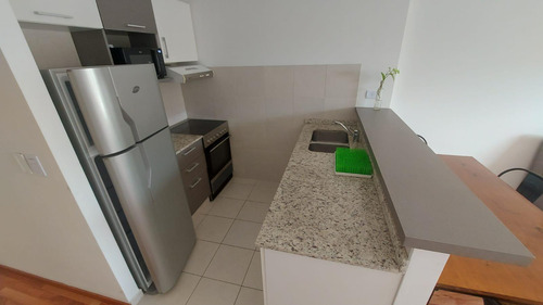 Excelente Departamento Con Balcón Terraza Y Patio, Edificio Con Full Amenities.