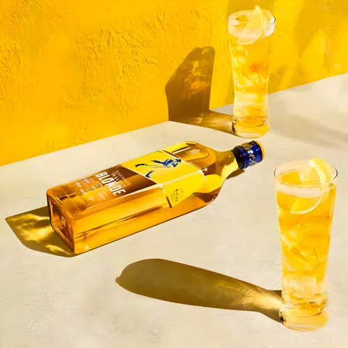 Whisky Escocés Johnnie Walker Blonde 750ml Importado