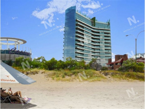 Imagen 23 de 27 de A Pasos Del Conrad, Torre De Categoría - Punta Del Este Mansa