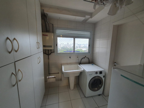 Imagem 28 de 29 de Apartamento 117m², 03 Dormitórios (sendo 01 Suíte), 02 Banheiros E 02 Vagas Na Garagem. Condomínio Com Portaria, Segurança 24hrs, Piscina, Academia. - 21120302 - 70370106