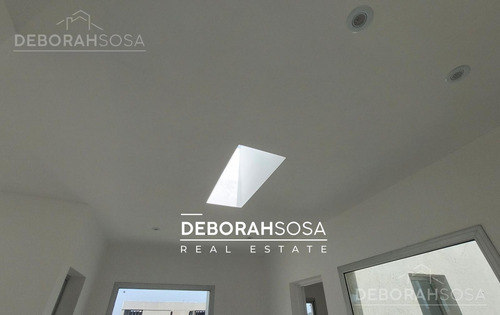 Casa En Venta Puertos Del Lago-escobar-5 Ambientes-maschwitz-escobar