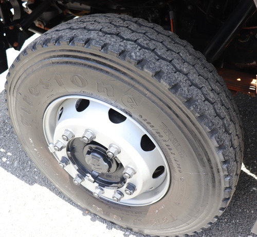 Volkswagen 26.280 - 6x4 Ano 2022 Com Cacamba Facchini 16m3