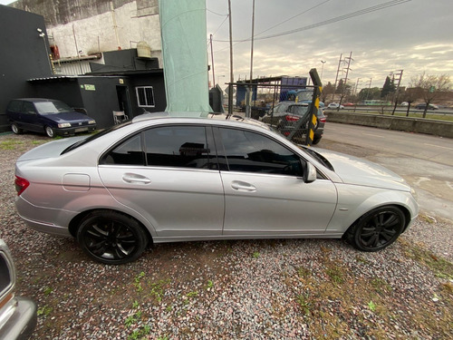 Imagen 8 de 19 de Mercedes-benz C200