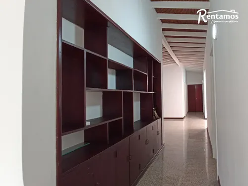 Oficina En Arriendo En Laureles. Cod A775204