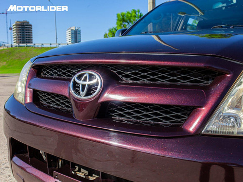 Imagen 18 de 25 de Toyota Hilux Dx Td 2.5 4x2 Extra Full | Permuta / Financia