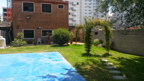 Venta, Malvin , 5 Dormitorios, Barbacoa , Divina Casa