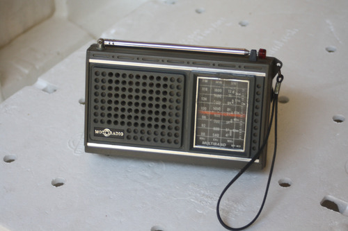 Radio Motoradio Rpf-m31 Funciona As 3 Faixas (Usado)