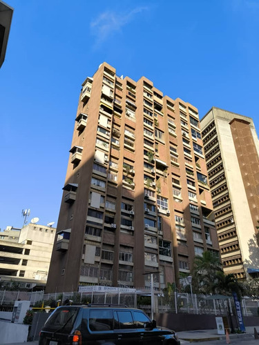 Venta Apartamento Urb Los Palos Grandes, Remodelado, Área 135m2