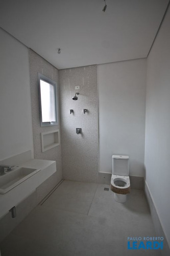 Casa Em Condomínio - Alphaville - Sp - 560031