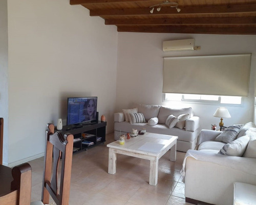 Venta Depto 2 Amb Pilar, Pileta, Cochera