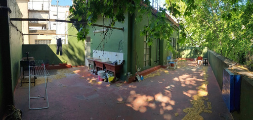 Imagen 16 de 22 de Juan Ramírez De Velazco Al 300, Villa Crespo. Ph Sin Expensas. Piso 3 Por Escalera. 2 Ambientes. Ultra Luminoso. Living Con Gran Ventanal Y Salida Directa A Gran Terraza Del Edificio. Baño Completo