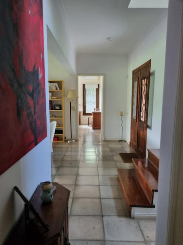 Casa De 7 Ambientes En Venta En Escobar