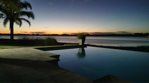 Imagen 2 de 4 de Increible Chacra Sobre Laguna A 5 Min De Jose Ignacio