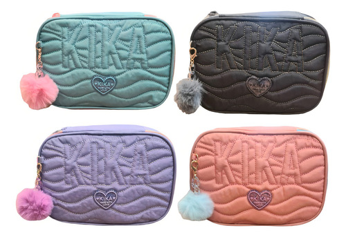 Estojo Feminino Com Letra Kika E Chaveiro De Pompom E20 Cor Lilás