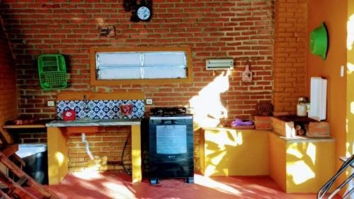 Sítio Com 5000 Metros De Terreno E Forno De Pizza - 6260 Npc