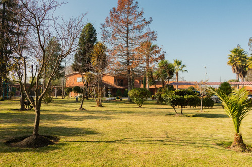 Imagen 30 de 30 de Gran Casa En Parcela Para Disfrutar En Familia