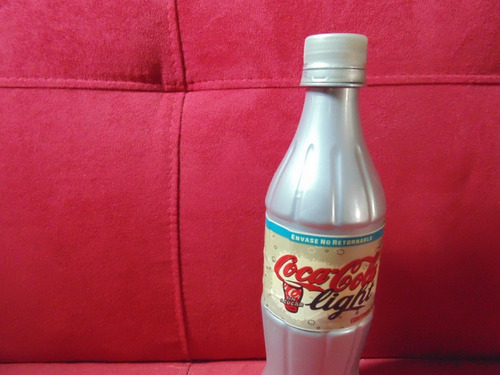 Coca Cola Light - Botella Plástica Año 2002 - Coleccionable
