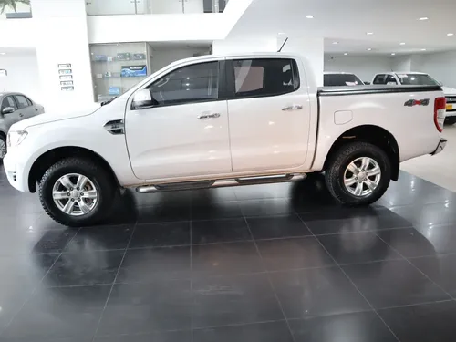 Ford Ranger Xlt 4x4 At 2023