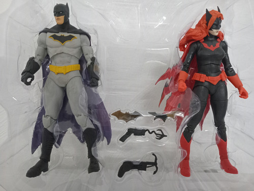 Lote Dc Multiverse Clayface Batgirl Y Batman Vs Superman (Usado)