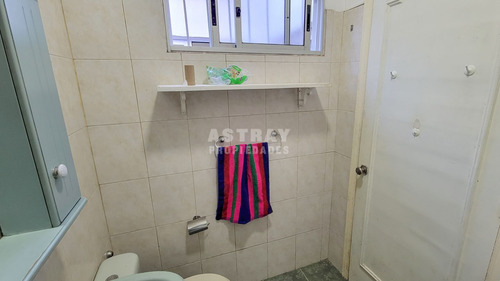 Apartamento En Alquiler De 1 Dormitorio En Pocitos (ref: Ast-5320)