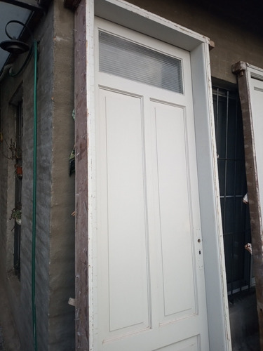 Puertas Puerta Madera Maciza Con Visor Antigua 228x85 (Usado)
